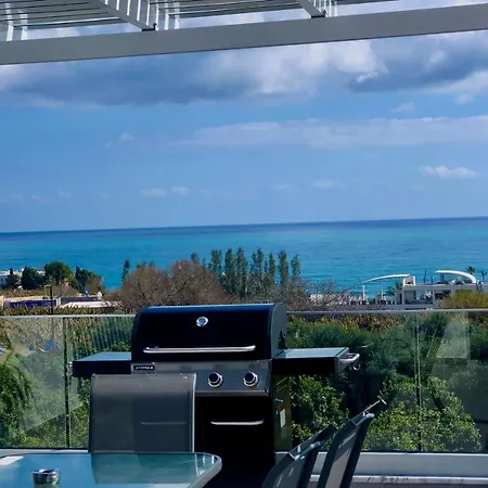 Sophia's Seaview Luxury וילה Paphos