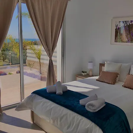 Sophia's Seaview Luxury וילה Paphos